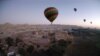 Un touriste sud-africain tué dans la chute d'une montgolfière en Egypte