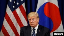 Trump reuniu-se com Presidente da Coreia do Sul e primeiro-ministro japonês