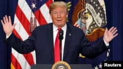 Presiden AS Donald Trump mengajukan permohonan kepada anggota Partai Republik di DPR untuk menyetujui perombakan menyeluruh kebijakan imigrasi AS. 