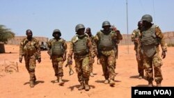 L'armée malienne dans le camp de Boulkessy, le 7 octobre 2019. (VOA/FAMA)