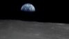 Posada Apoloa 16 snimila je pojavljivanje Zemlje ručnom Haselblat kamerom tokom druge misije na Mesecu.
