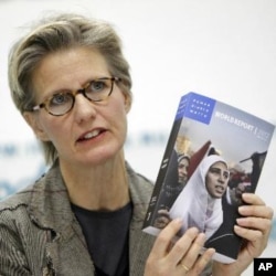 کاڕۆڵ بۆگێرت جێـگری به‌ڕێوه‌به‌ری ڕێـکخراوی چاودێری مافه‌کانی مرۆڤ باس له‌ ڕاپـۆرتی نوێـیان ده‌کات