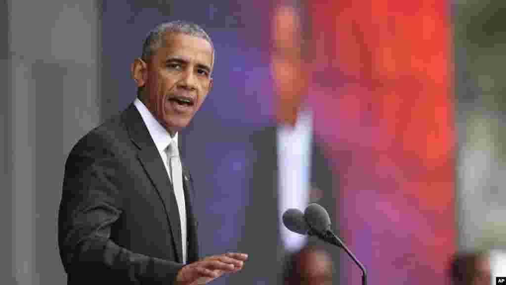 Le président Barack Obama prononce un discours lors de la cérémonie d&#39;ouverture du Musée national Smithsonian d&#39;histoire et de la culture afro-américaine sur le National Mall à Washington, DC, 24 septembre 2016.