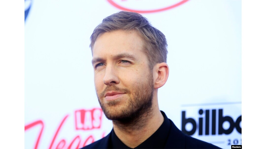 Musician Calvin Harris arrives at the 2015 Billboard Music Awards in Las Vegas, Nevada, May 17, 2015.