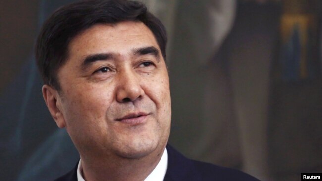 原新疆维吾尔自治区政府主席白克力 （资料照片）