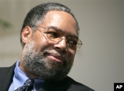 Lonnie Bunch