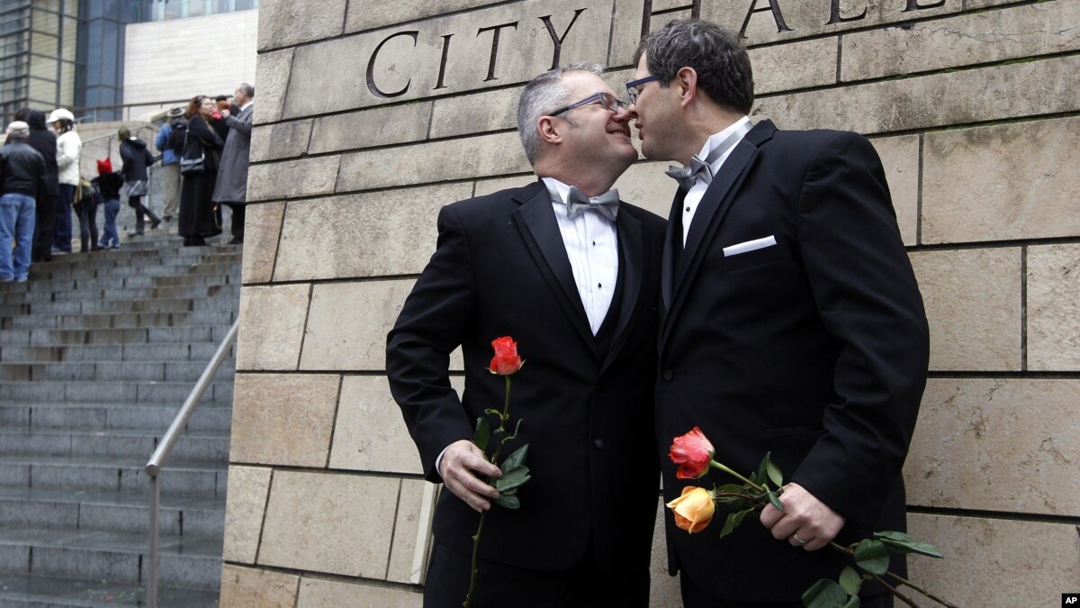preliminary legal studies same sex Empirical legal studies religious marriage v legal marriage with a preliminary injunction requiring her to issue marriage licenses to same sex couples . preliminary legal studies same sex Empirical legal studies religious marriage v legal marriage with a preliminary injunction requiring her to issue marriage licenses to same sex couples .