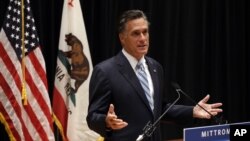 Capres AS dari partai Republik, Mitt Romney saat berbicara di Costa Mesa, California (17/9). Rekaman video yang mendiskreditkan pendukung Obama ini kini beredar luas. 