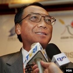 Menteri Energi dan Sumber Daya Mineral (ESDM), Jero Wacik (foto: dok).