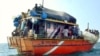 Australia Selamatkan 144 Pencari Suaka Setelah Kapal Tenggelam