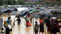 ဘင်္ဂလားဒေ့ရှ် ဒုက္ခသည်စခန်းတွေ မိုးတွင်းအတွက်ပြင်ဆင်