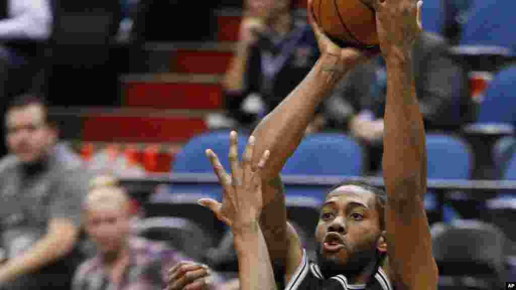 Privés du Big Three (Parker, Ginobili et Duncan), les San Antonio Spurs se sont imposés largement chez les Minnesota Timberwolves sur un score de 116 à 91.
