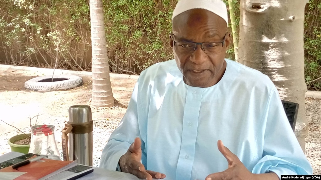 Le député Saleh Kebzabo, président de l'UNDR, au Tchad, le 30 décembre 2020. (VOA/ André Kodmadjingar)
