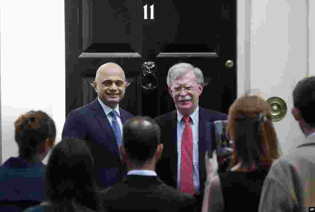 جان بولتون مشاور امنیت ملی کاخ سفید که در بریتانیا به سر می برد، روز سه شنبه با&nbsp;​ساجد جاوید وزیر دارایی بریتانیا دیدار کرد.&nbsp;