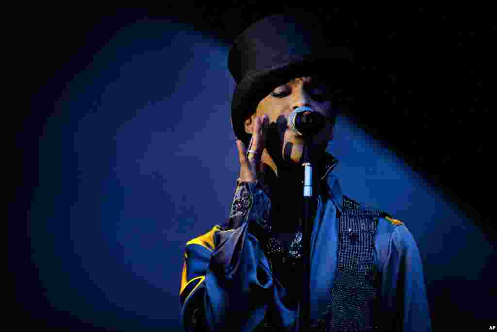 American singer and songwriter Prince performs on the Isle of Amager in Copenhagen, Denmark, Aug. 6, 2011. 