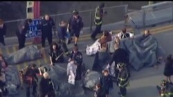 2013-01-09 美國之音視頻新聞: 紐約市渡輪撞碼頭最少五十人受傷