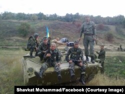 Shavkat Muhammad sheriklari bilan, Ukraina sharqi