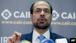 Nihad Awad, Direktur Eksektuif Dewan Hubungan Islam-Amerika atau CAIR. CAIR mengutuk apa yang disebutnya sebagai “hasutan Trump untuk melakukan kekerasan terhadap warga Muslim-Amerika”