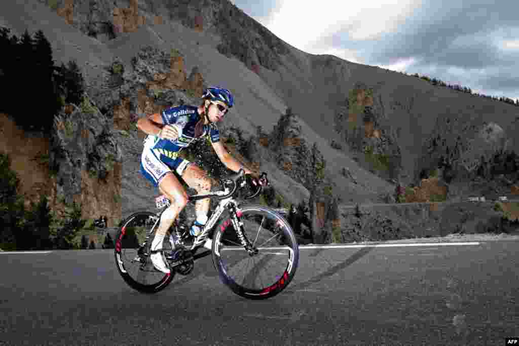 July 21: Johnny Hoogerland of The Netherlands climbs Izoard pass during the 18th stage of the Tour de France cycling race. (AP Photo/Laurent Cipriani)