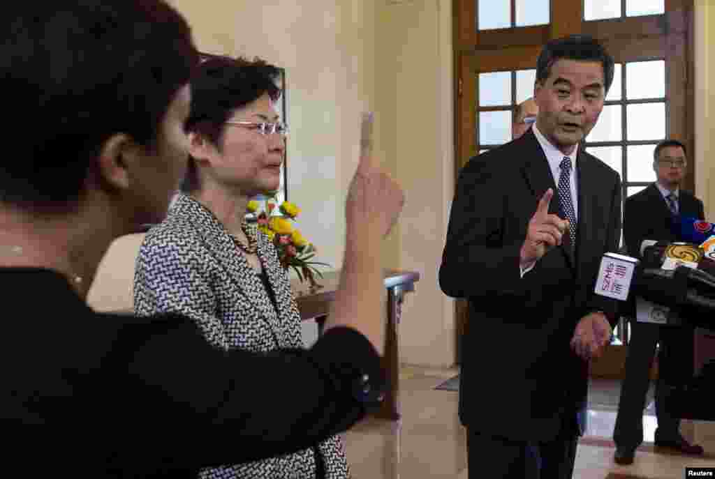 Hong Kong Chief Executive Leung Chun-ying said during a news conference that he hopes the government can hold talks with the pro-democracy students as early as next week, at Government House, in Hong Kong Oct. 16, 2014. 
