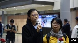 李净瑜抵达桃园机场举行记者会（11月29日，张佩芝摄）