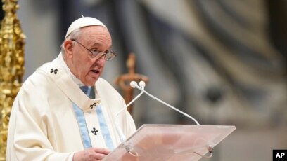 Papa Francisco: a Igreja é mulher, devemos desmasculinizá-la - Vatican  News