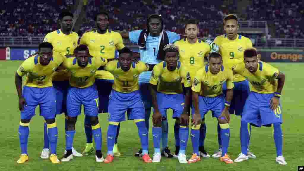 L&#39;équipe nationale du Gabon, pose [pur une photo avant le match de la CAN Groupe A match de football contre le Congo à Bata, en Guinée équatoriale, mercredi 21 janvier 2015..