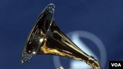 Los Premios Grammy están ahora previstos para realizarse en marzo.