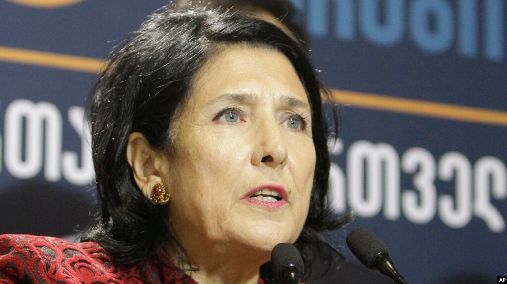 ÐаÑÑинки по запÑоÑÑ Salome ZurabiÅvili