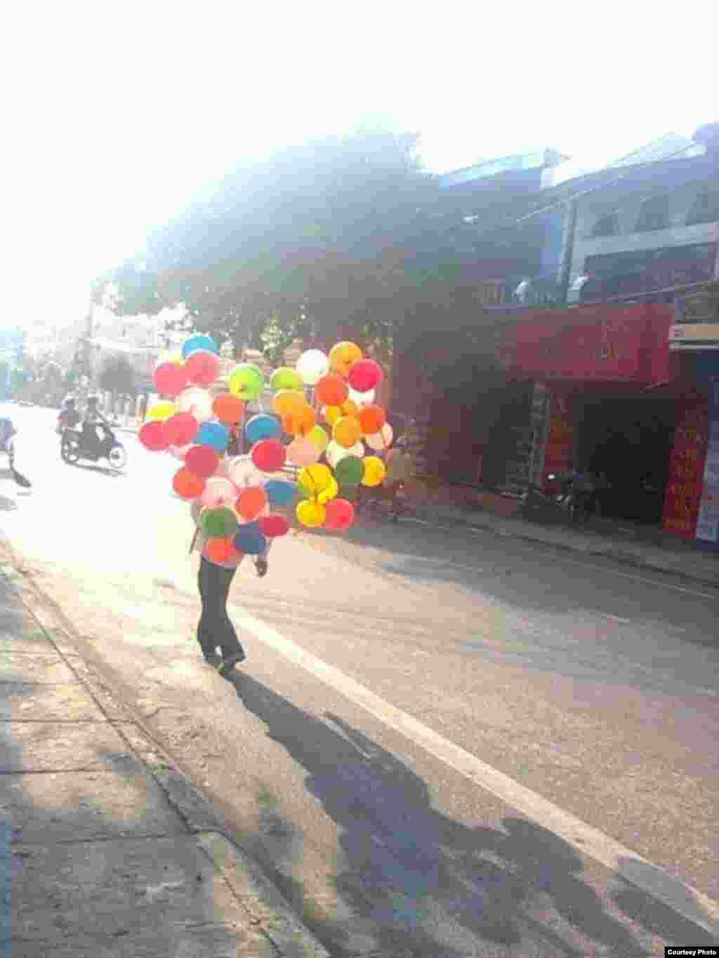 Bong bóng (Ảnh: Nguyen Huu Thanh)