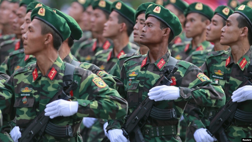 Các binh sỹ tham gia diễn binh nhân kỷ niệm 40 năm ngày 30/4 hồi năm 2015