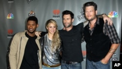 From left, Usher, Shakira, Adam Levine, and Blake Shelton arrive at "The Voice" season 4 red carpet event at the House of Blues on May 8, 2013 in Los Angeles.