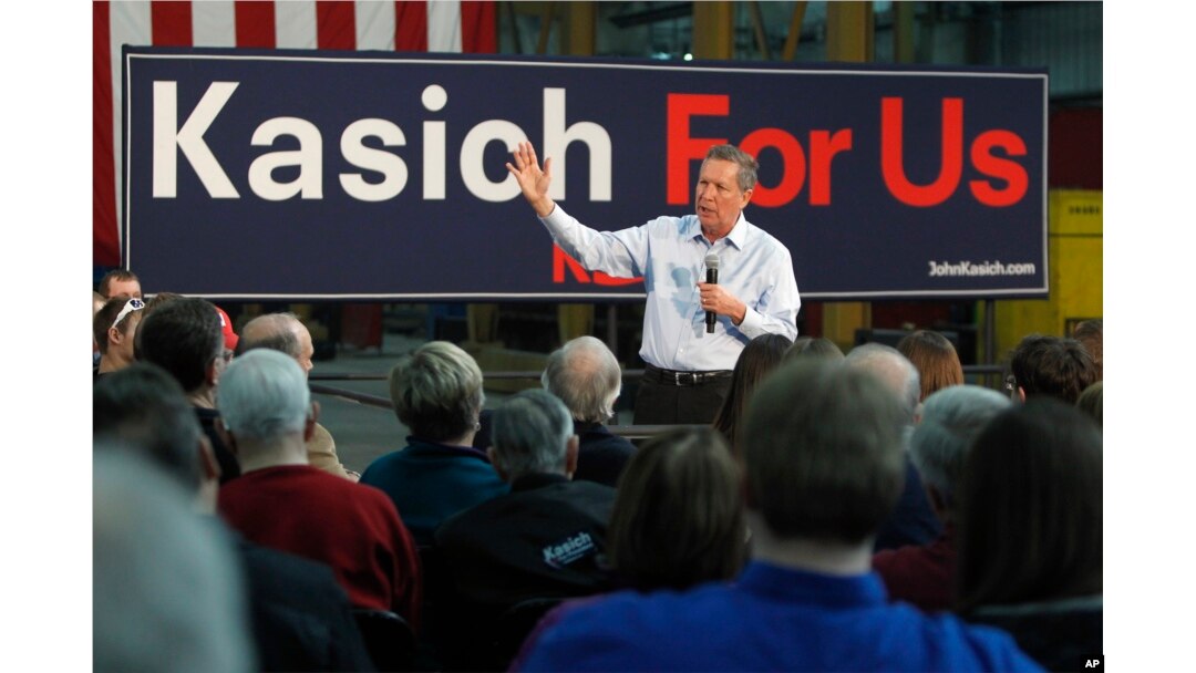 Republican presidential candidate, Ohio Gov. John Kasich speaks at a town hall meeting at Weldall Manufacturing in Waukesha, Wisconsin, March 29, 2016.