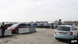 Policijska patrola u Antverpu gde je policija uhapsila muškarca koji je pokušao da velikom brzinom automlobilom udari o gomilu pešaka u šoping zoni.