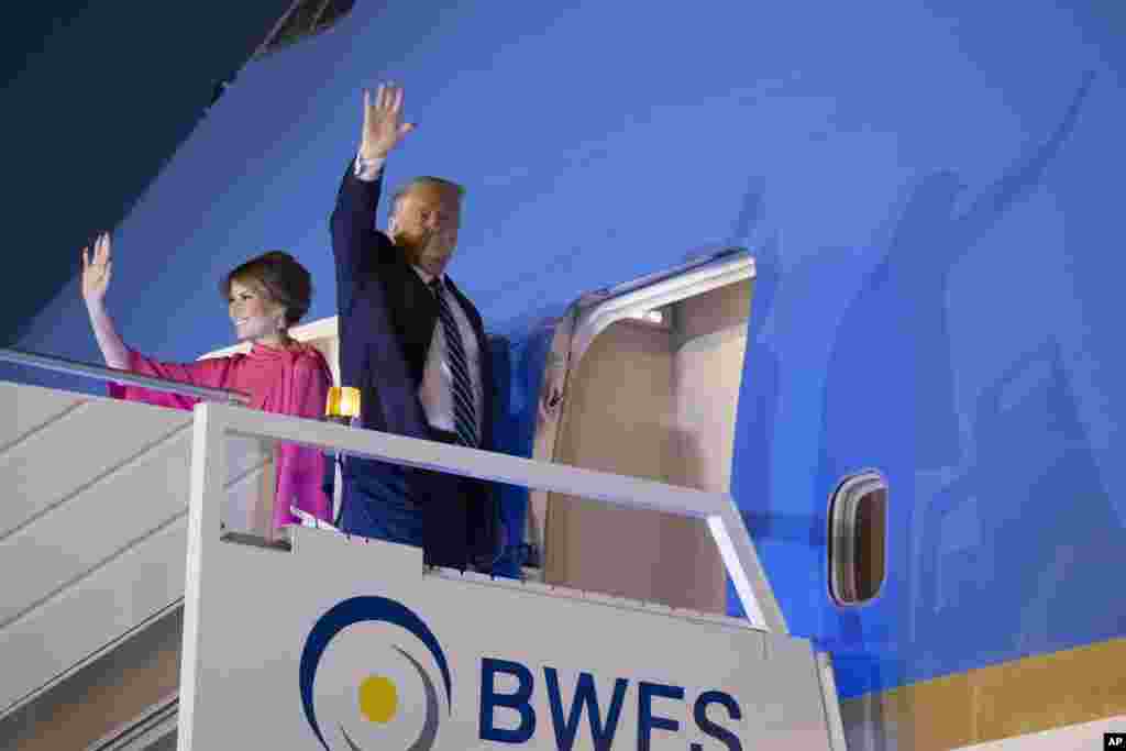پرزیدنت ترامپ و بانوی اول در حال خداحافظی با میزبانان خود بعد از سفر دو روزه به هند. آنها به آمریکا باز می&zwnj;گردند.&nbsp;
