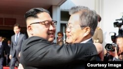 朝鲜最高领导人金正恩和韩国总统文在寅再次会面(2018年5月26日)