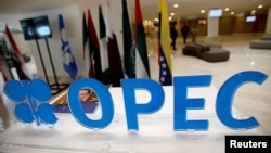 Los miembros de la OPEP quieren ver un aumento del precio del barril de crudo a 60 dólares en 2017.