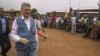 Filippo Grandi, Haut commissaire des Nations Unies pour les réfugiés, au camp de Gihembe, à Byumba, Rwanda, Le 8 avril 2018.