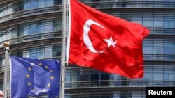 ترکیه از برخی اقدامات شماری از کشورهای اتحادیۀ اروپایی به ویژه آلمان ناراض است