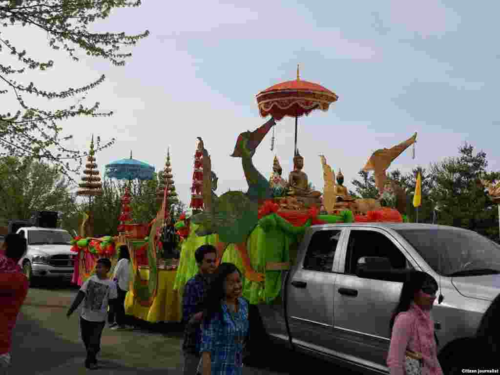 Lao New Year - Wat Lao Catlett