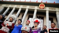 中国两会会场之外(22图)