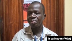 Ousmne Boudaone, administrateur d'Ouaga Films Lab en séance, à Ouagadougou, le 24 septembre 2017. (VOA/Issa Napon)