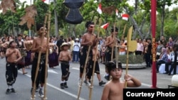 Anak-anak dan remaja ikut meramaikan Karnaval Budaya Bali (Foto: Setpres RI).