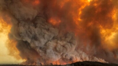 Cháy rừng tại Bairnsdale, bang Victoria, Úc, ngày 30/12/2019.