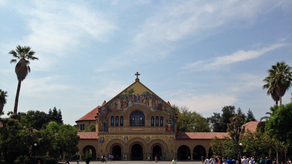 赵家被控行贿入美名校 遭开除名誉扫地谁之过