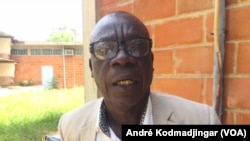 Ngartoloum Bimian, directeur adjoint de l'affaire politique et de l'état civil du ministère de l'Administration du territoire, N’Djamena le 15 août 2019. (VOA Afrique/André Kodmadjingar)