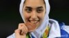 اولمپک میڈل جیتنے والی پہلی ایرانی خاتون کیمیا علیزادہ زنورین 