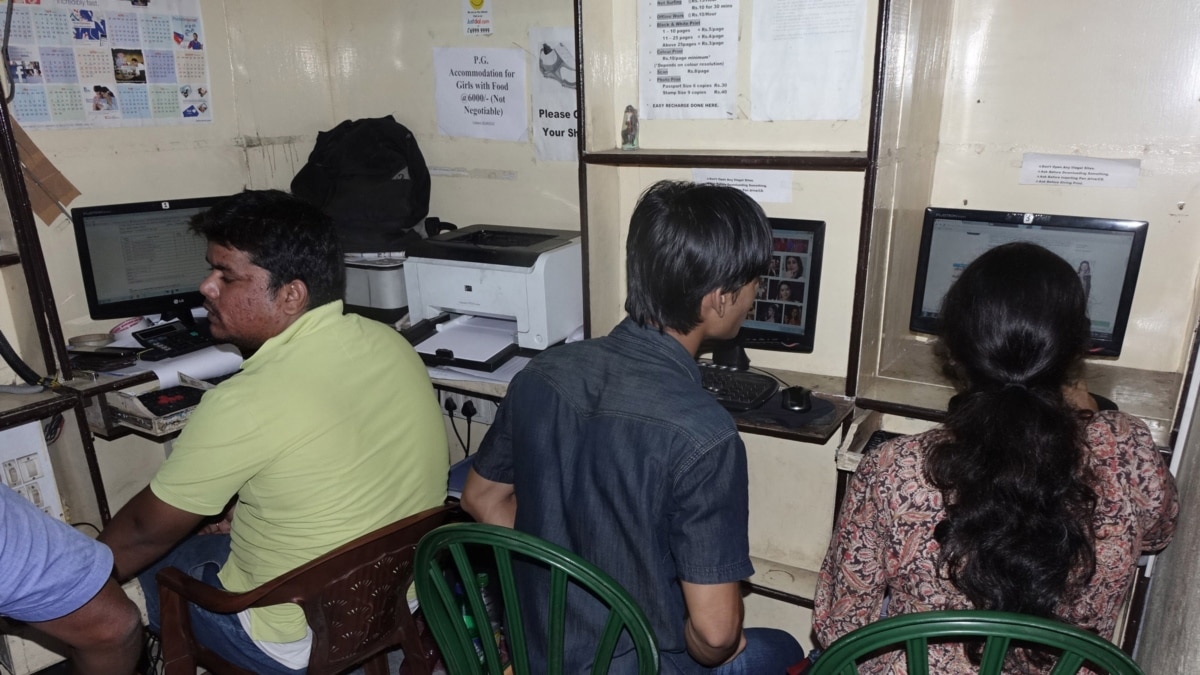 Kolkata School Xxx Video Hd - India Reconsiders Online Pornography Ban