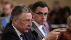 Volker y Morrison fueron convocados por los republicanos de la Cámara de Representantes para declarar en las audiencias sobre un posible juicio político al presidente Donald Trump.