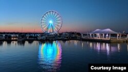 Un hombre de Maryland ha sido acusado de un plan para atropellar peatones en el complejo de compras y entretenimiento del National Harbor, en el condado Prince George, en el estado. Foto: @NationalHarbor.